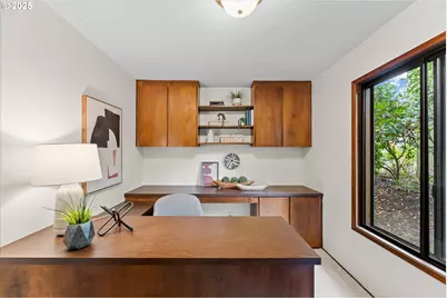 1269 Rockinghorse Ln, Lake Oswego, OR 97034 - Photo 11