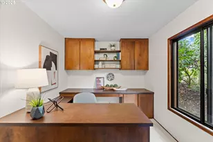 1269 Rockinghorse Ln, Lake Oswego, OR 97034 - Photo 11