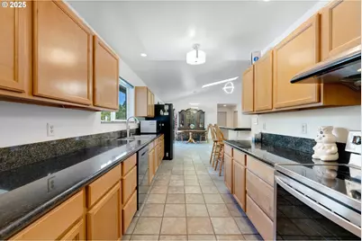 55654 Prosper Jct Rd, Bandon, OR 97411 - Photo 17