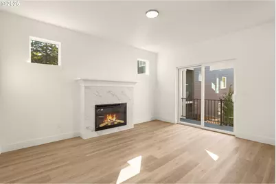 18933 SW Hazelwood Ln #L-9, Beaverton, OR 97078 - Photo 9