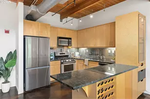 1371 NE Orenco Station Pkwy, Hillsboro, OR 97124 - Photo 9