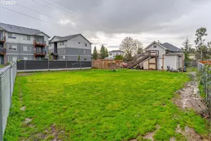 205 N 3rd St, Jefferson, OR 97352 - Photo 27