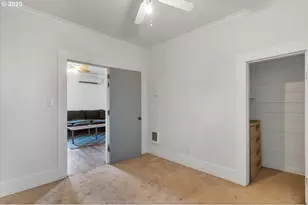 205 N 3rd St, Jefferson, OR 97352 - Photo 19