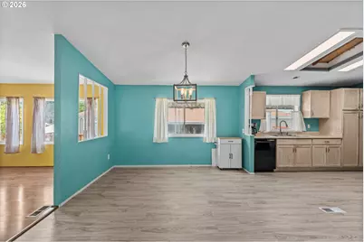 18225 S Silverwood Dr, Oregon City, OR 97045 - Photo 9