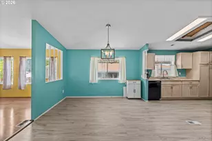 18225 S Silverwood Dr, Oregon City, OR 97045 - Photo 9