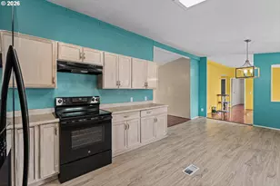 18225 S Silverwood Dr, Oregon City, OR 97045 - Photo 13