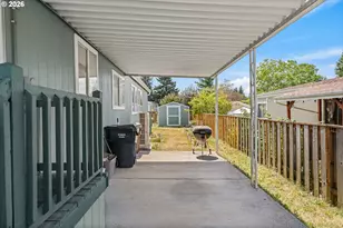 18225 S Silverwood Dr, Oregon City, OR 97045 - Photo 3