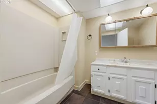 63654 Ahill Rd, Coos Bay, OR 97420 - Photo 11