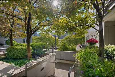1125 NW 9th Ave #418, Portland, OR 97209 - Photo 35