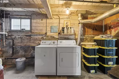 4405 SE Alder St, Portland, OR 97215 - Photo 33