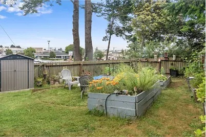 741 Pacific Ave, Brookings, OR 97415 - Photo 35