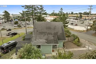 741 Pacific Ave, Brookings, OR 97415 - Photo 37
