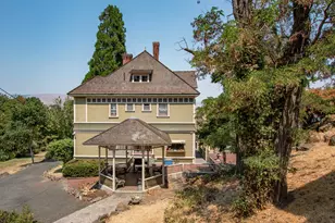 608 W 6th St, The Dalles, OR 97058 - Photo 7