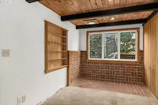 327 Lemwick Ln, Yachats, OR 97498 - Photo 11