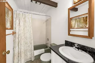 327 Lemwick Ln, Yachats, OR 97498 - Photo 13