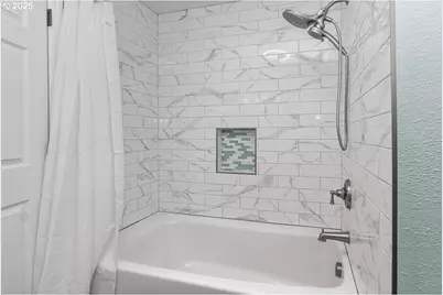 18451 S Grasle Rd, Oregon City, OR 97045 - Photo 17