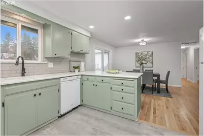 18451 S Grasle Rd, Oregon City, OR 97045 - Photo 9