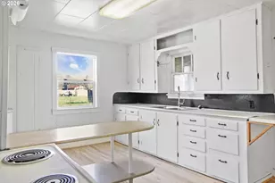993 42nd Ave, Sweet Home, OR 97386 - Photo 9