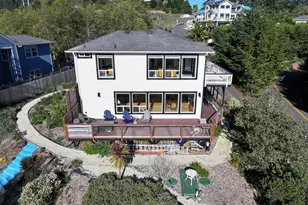 97661 Marina Heights Loop, Brookings, OR 97415 - Photo 3