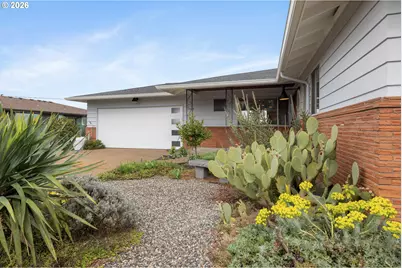 13219 NE Rose Pkwy, Portland, OR 97230 - Photo 3