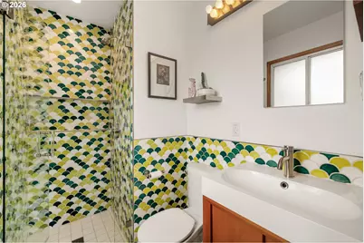 13219 NE Rose Pkwy, Portland, OR 97230 - Photo 19