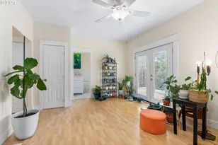 526 W Lincoln St, Bingen, WA 98605 - Photo 15