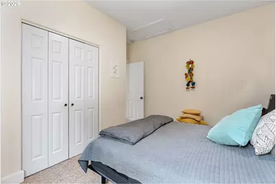 526 W Lincoln St, Bingen, WA 98605 - Photo 25