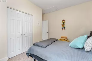 526 W Lincoln St, Bingen, WA 98605 - Photo 25