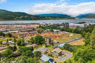 526 W Lincoln St, Bingen, WA 98605 - Photo 33