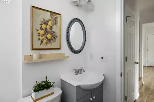 4524 NE Going St, Portland, OR 97218 - Photo 21