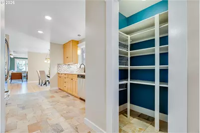 7335 SW 68th Ave, Portland, OR 97223 - Photo 11