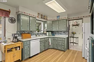 505 SW Tichenor St, Clatskanie, OR 97016 - Photo 15