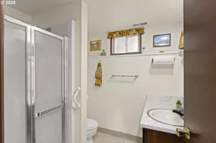 505 SW Tichenor St, Clatskanie, OR 97016 - Photo 33