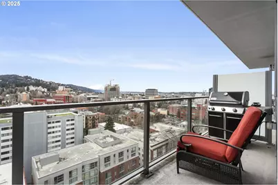 1221 SW 10th Ave #1412, Portland, OR 97205 - Photo 27