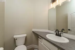 19451 PrairieView Terrace, Oregon City, OR 97045 - Photo 9