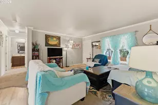 1400 S Elm St, Canby, OR 97013 - Photo 9