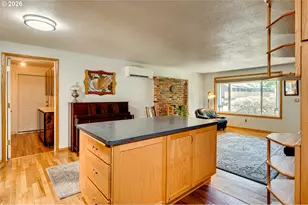 1004 NE 84th Ave, Vancouver, WA 98664 - Photo 5