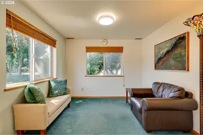 1004 NE 84th Ave, Vancouver, WA 98664 - Photo 11