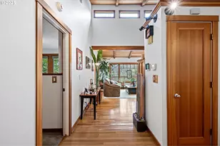 1867 Fircrest Dr, Eugene, OR 97403 - Photo 7