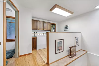 1867 Fircrest Dr, Eugene, OR 97403 - Photo 31