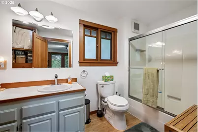 1867 Fircrest Dr, Eugene, OR 97403 - Photo 21