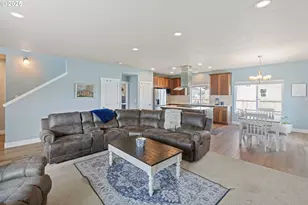 280 NW Double Eagle Ave, Madras, OR 97741 - Photo 5