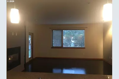 7910 SW 31st Ave #306, Portland, OR 97219 - Photo 7