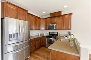 815 NW 1st Ave, Canby, OR 97013 - Photo 9