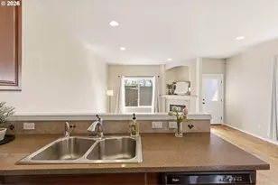 815 NW 1st Ave, Canby, OR 97013 - Photo 11