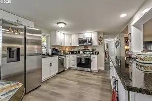 507 N 19th Ave, Cornelius, OR 97113 - Photo 17