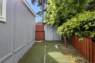 9700 SW Tualatin Rd, Tualatin, OR 97062 - Photo 23