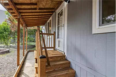 9700 SW Tualatin Rd #18, Tualatin, OR 97062 - Photo 3