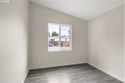 9700 SW Tualatin Rd #18, Tualatin, OR 97062 - Photo 13