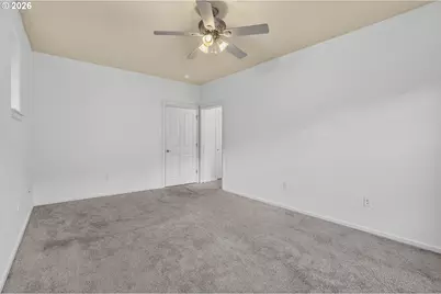 7095 NE Rocky Brook St, Hillsboro, OR 97124 - Photo 13